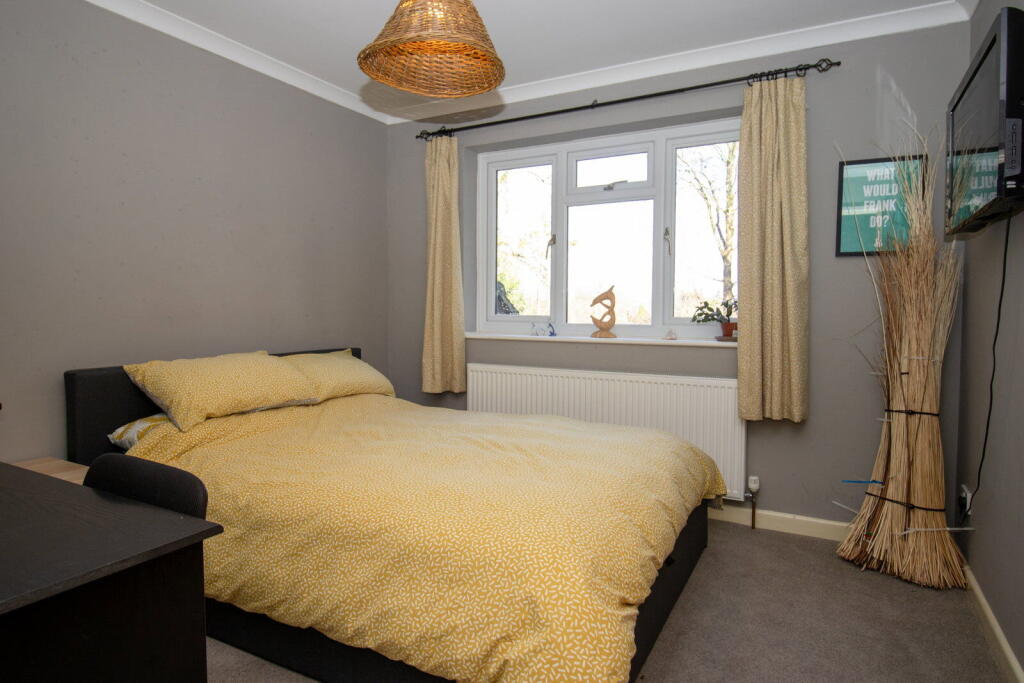 House in Southampton - View 5