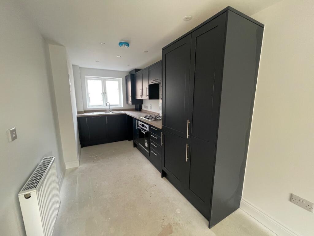 4 Spread Eagle Mews, Witham photo 2