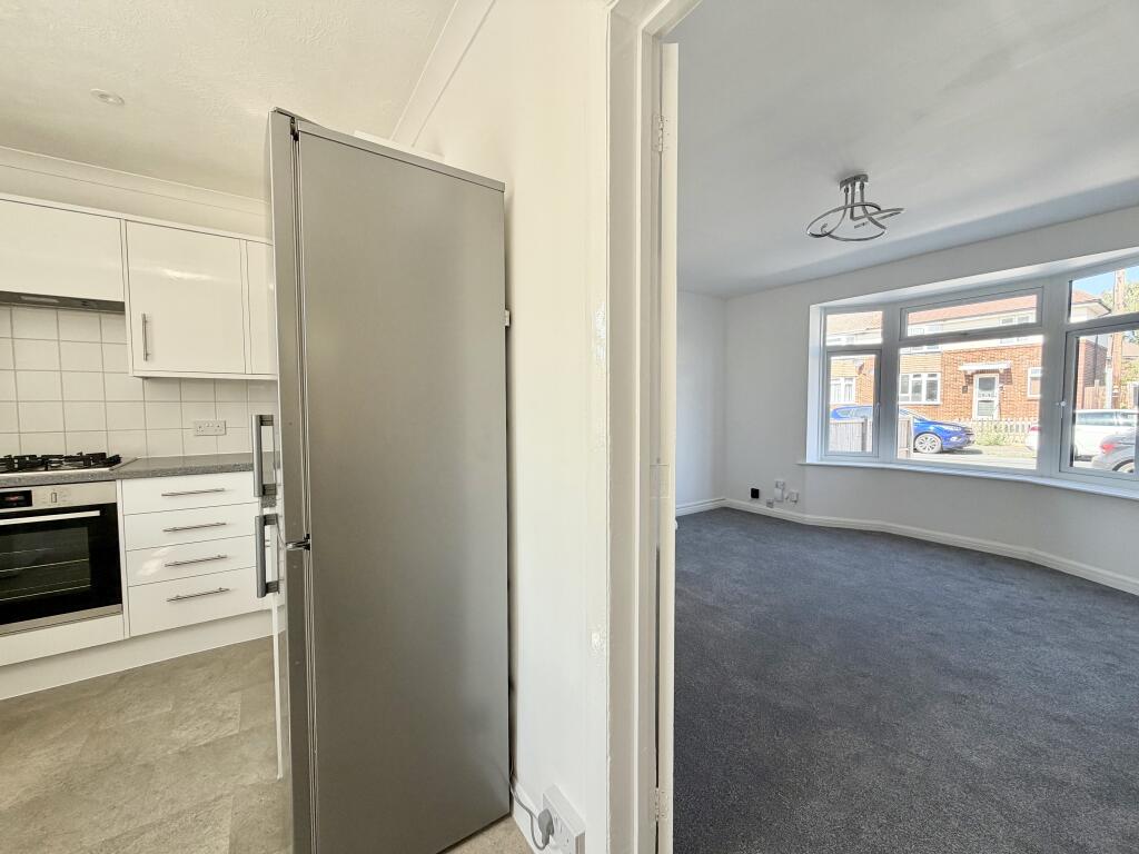 House in Horsham, Oakhill - View 3