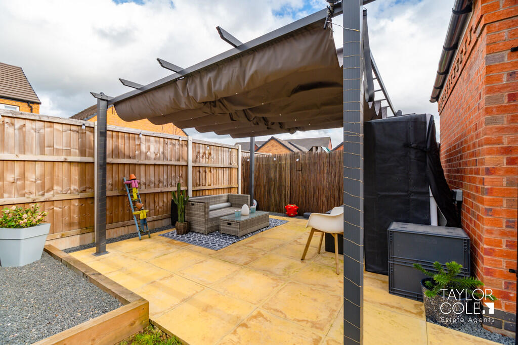 Additional image 28 of Narcissus Close, Tamworth