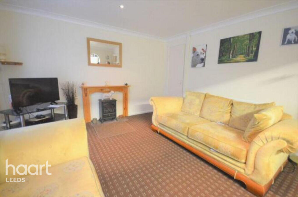 2-bed terraced on Cheltenham Street, LEEDS, £130,000