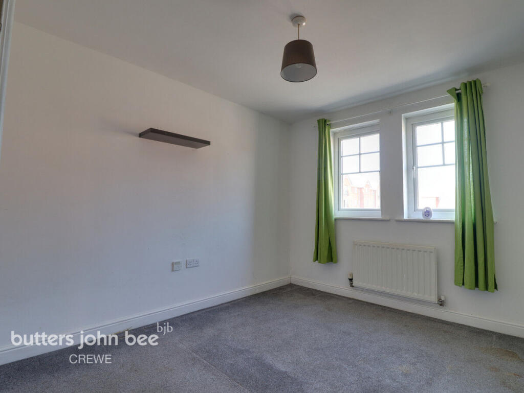 Blount Close, Crewe photo 4