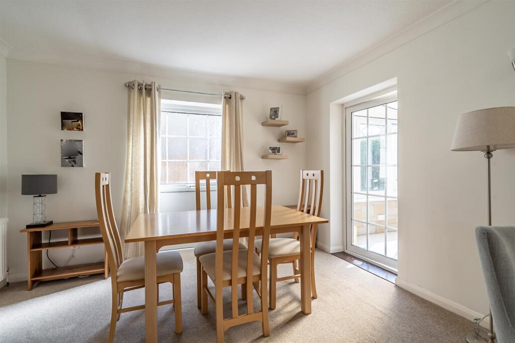 House in York - View 4