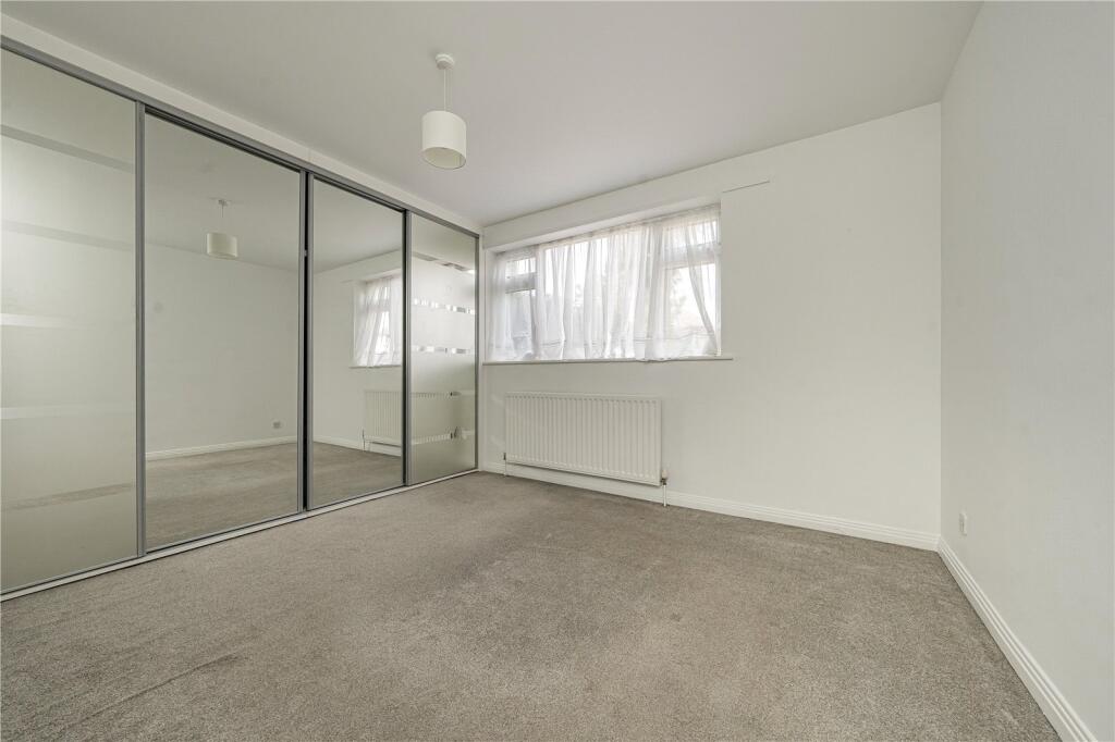 Apartment in London, Royal Borough of Kingston upon Thames - View 5