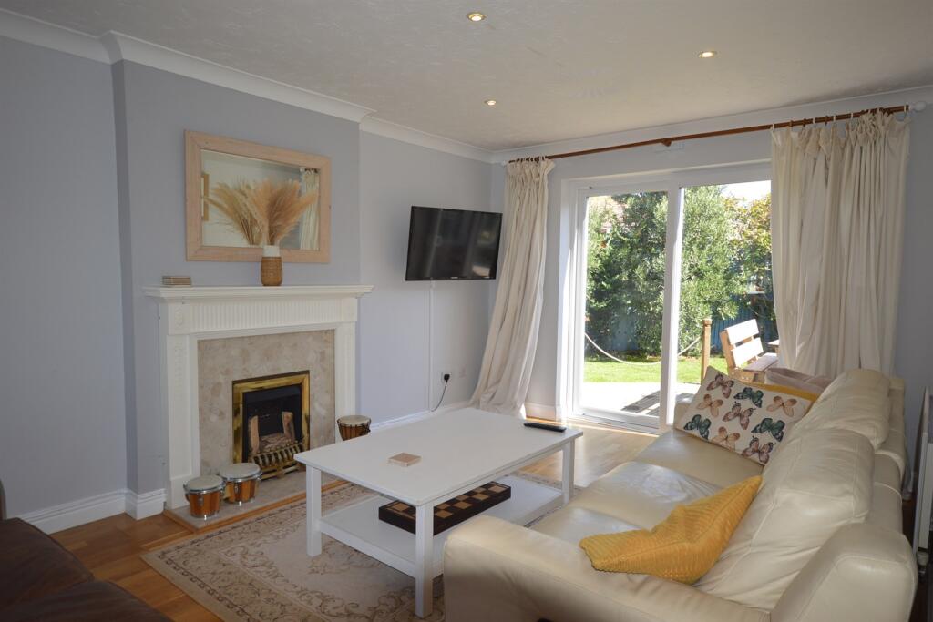 House in Portsmouth - View 2