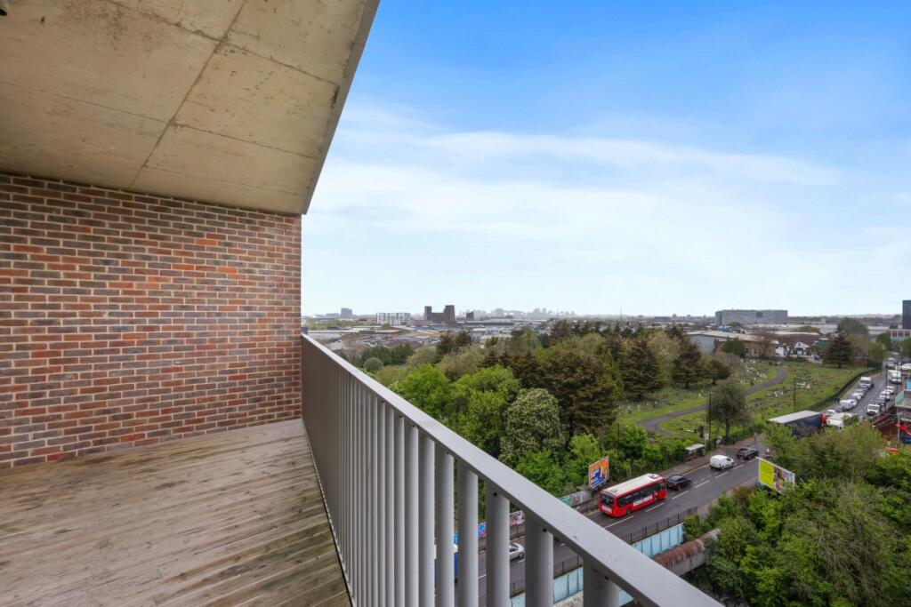 Apartment in London - View 3