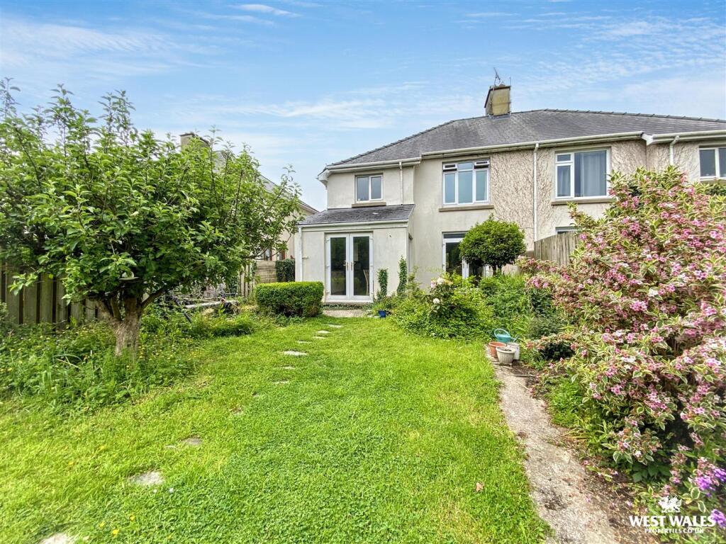 Shipmans Lane, Haverfordwest photo 4