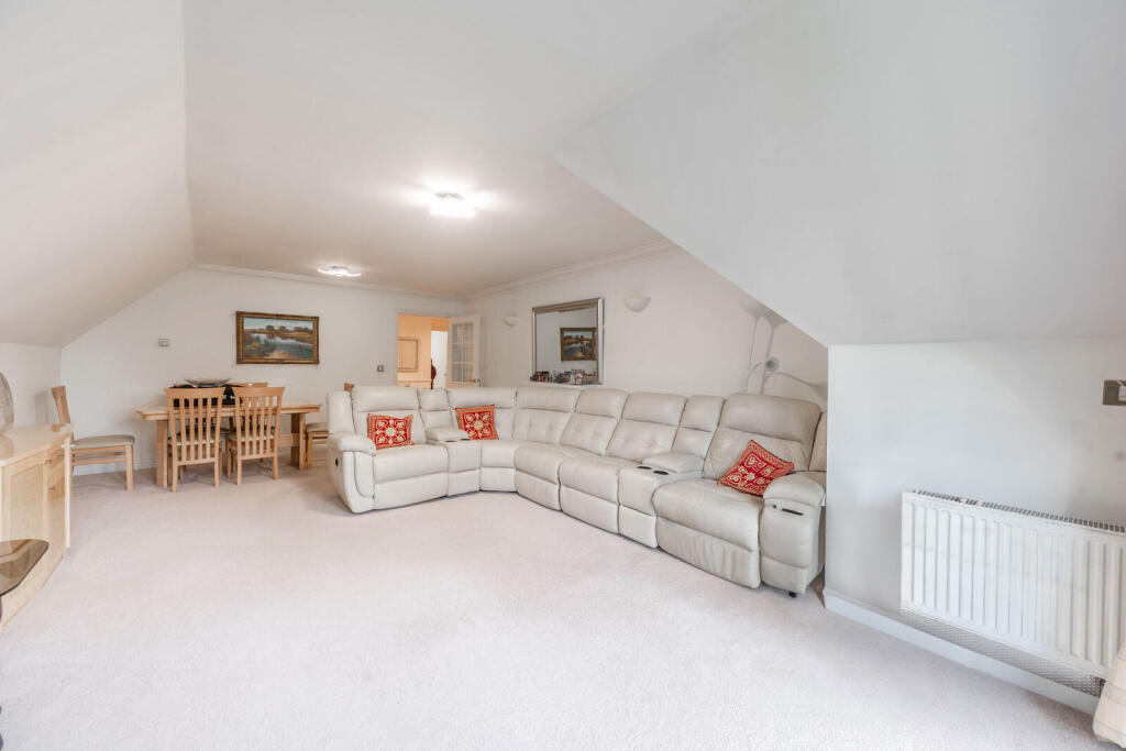 Apartment in London - View 3