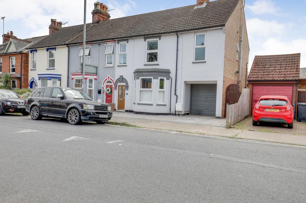 Main image of property: Rushmere Road, Ipswich, IP4