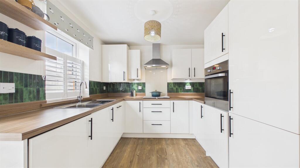 House in Peterborough - View 3