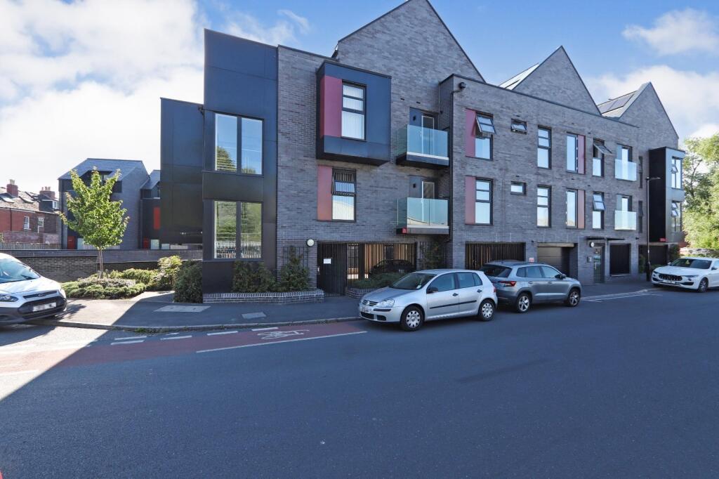 Main image of property: Little London Road, Sheffield, S8