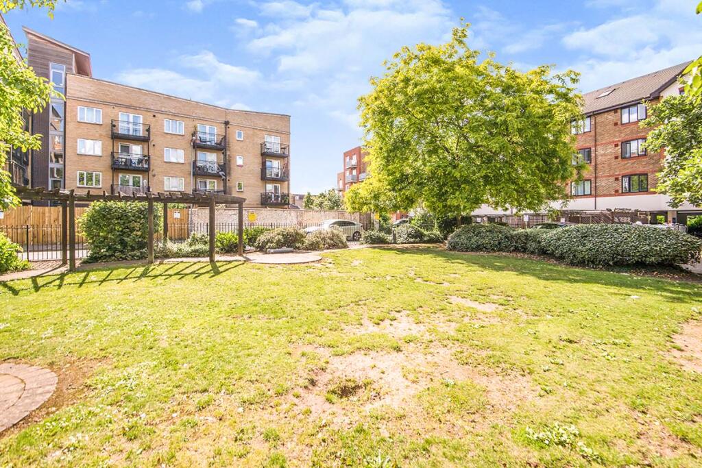 Property photo 8