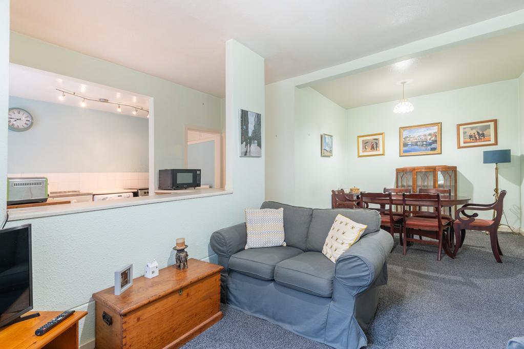 Apartment in Kirkcaldy - More