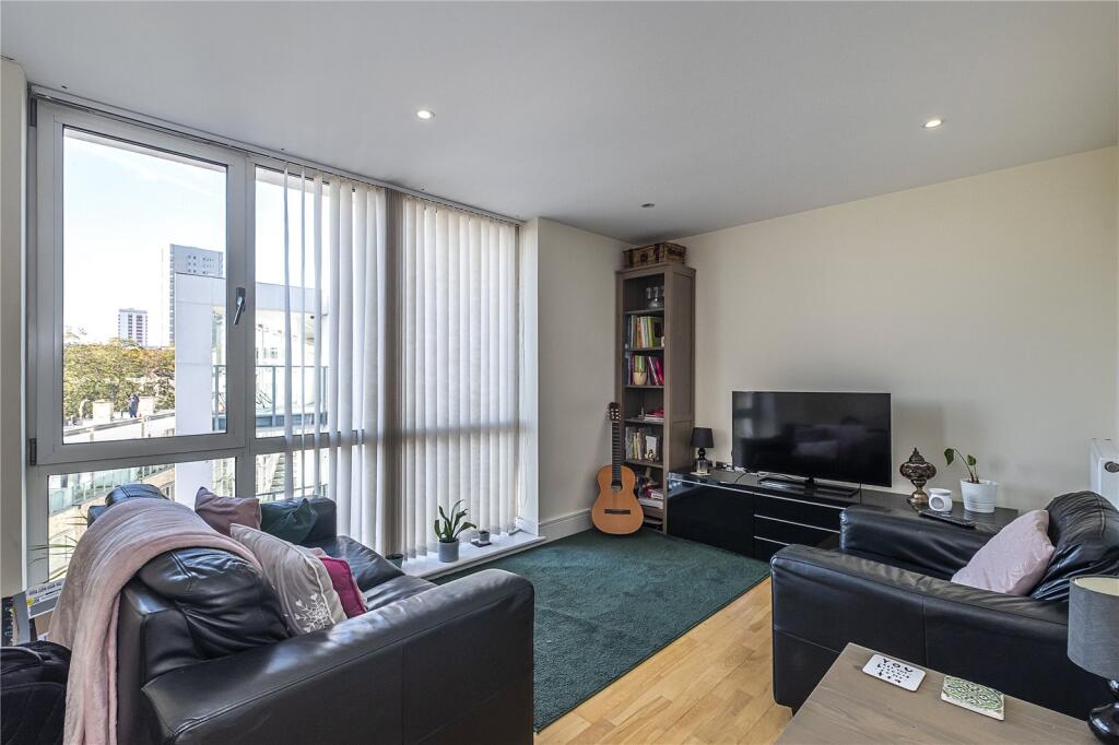 Apartment in London - View 2