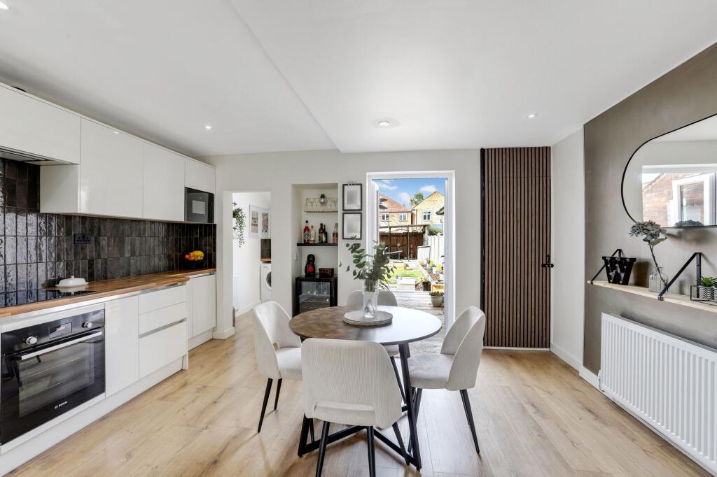 House in Nottingham, Long Eaton - View 3