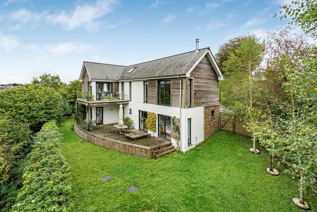 Main image of property: Bodmin Street, Holsworthy