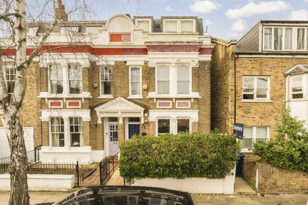 Main image of property: Birkbeck Grove, Acton