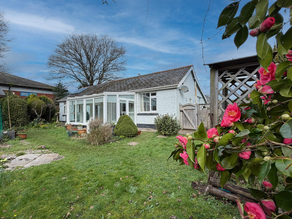 Main image of property: Leaze Road, Kingsteignton, Newton Abbot