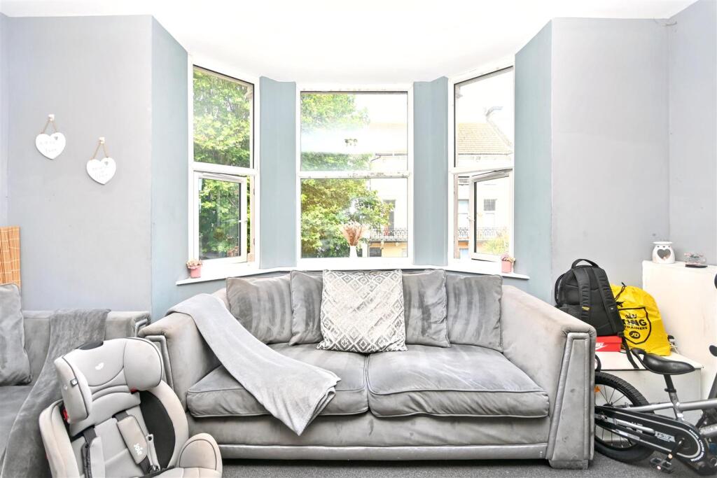 Pevensey Road, Eastbourne photo 5