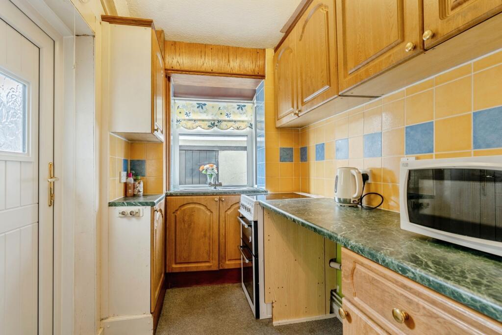 House in Burnley, Lancashire - View 4