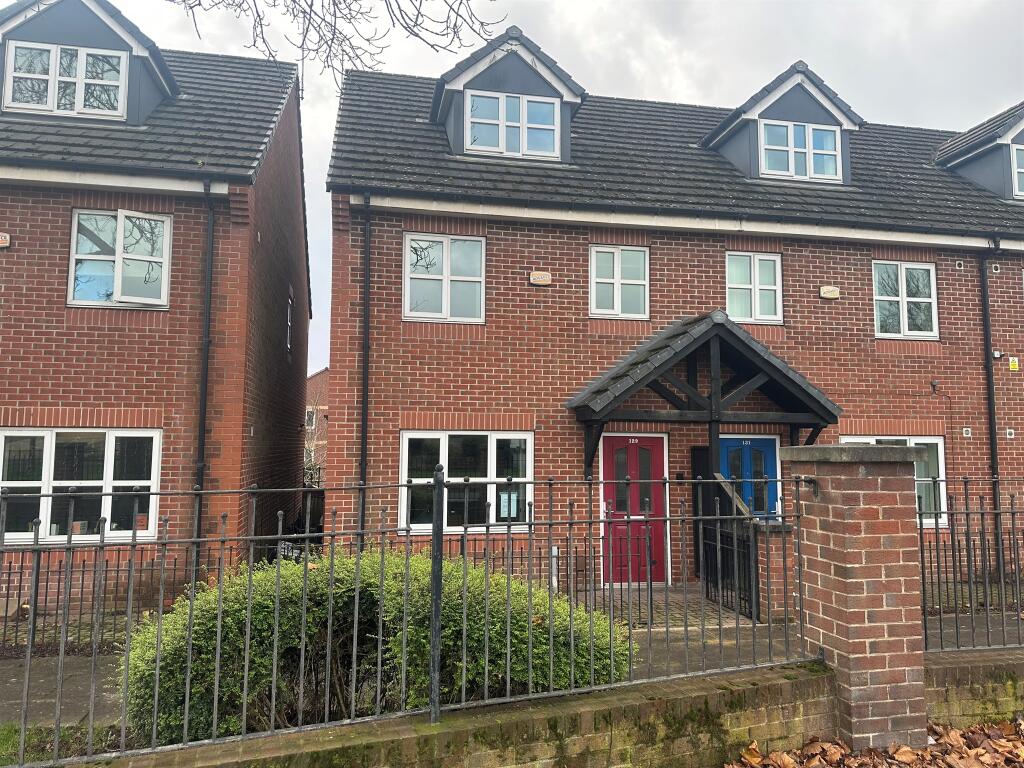 Main image of property: Upper Wortley Road, Rotherham