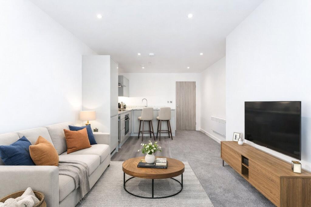 Main image of property: Strawberry Hill,, Newbury,, Berkshire,, RG14