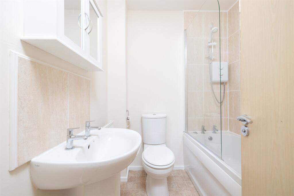 Fleming Drive, Melton Mowbray, Leicestershire photo 4
