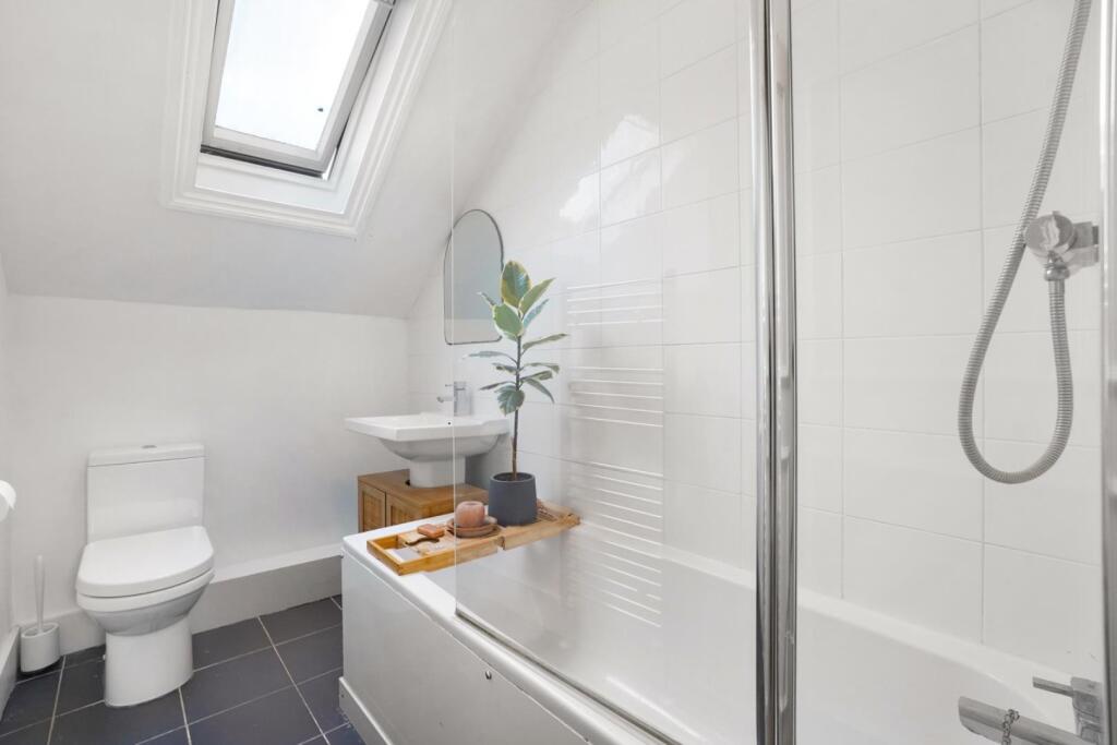 Apartment in London, Crofton Park, Brockley - View 4