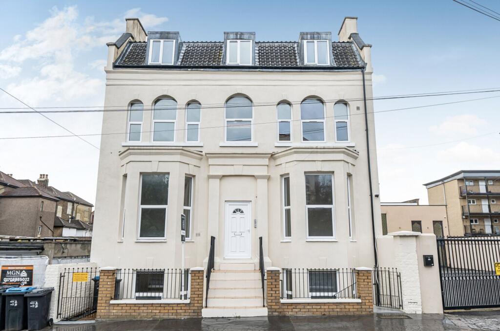 Main image of property: Clifford Road, London, SE25