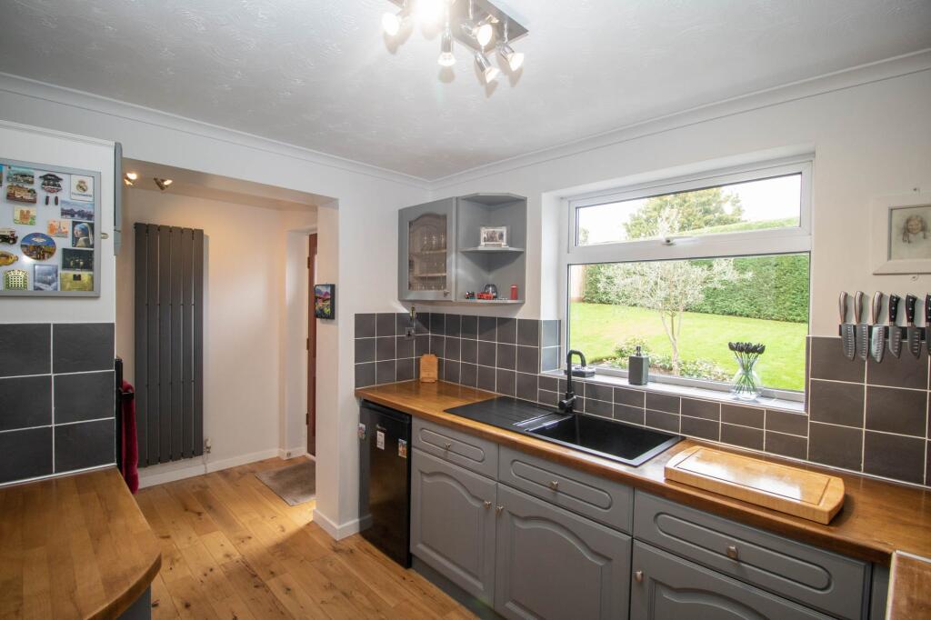 House in Chester, Huntington - View 5
