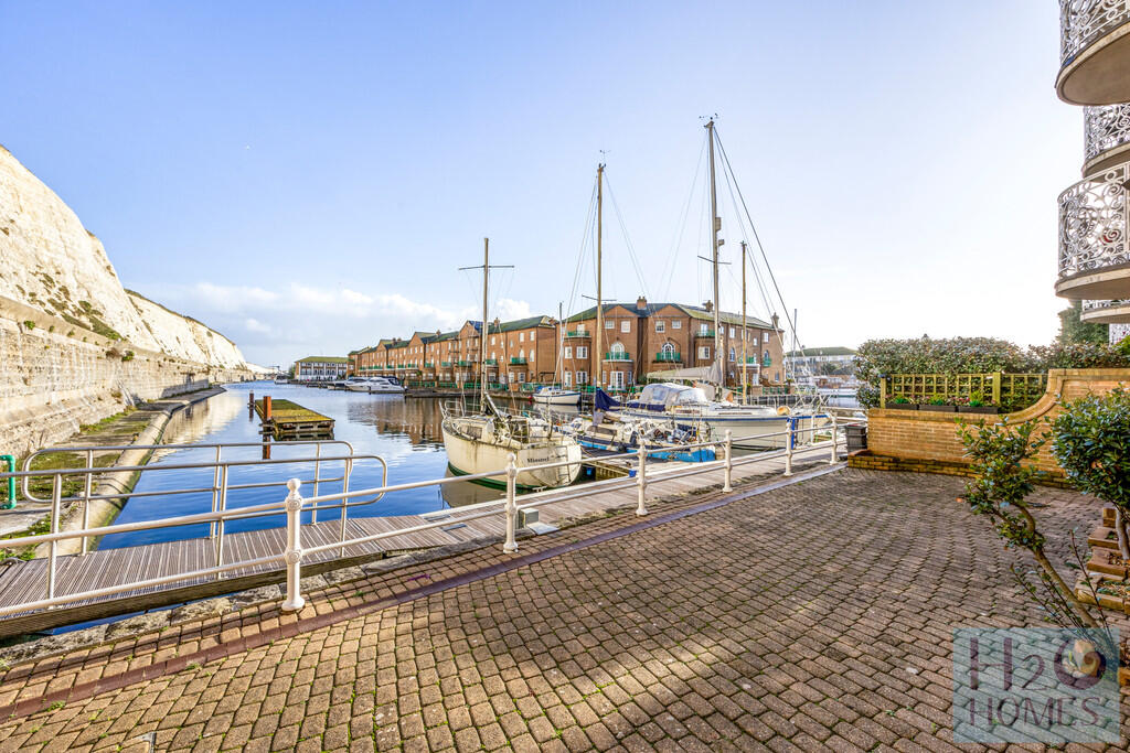 Mariner's Quay, Brighton Marina Village, Brighton