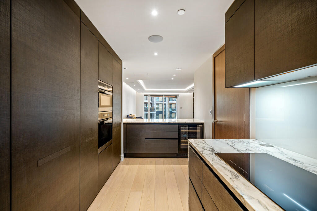 Main image of property: Park Street, Chelsea