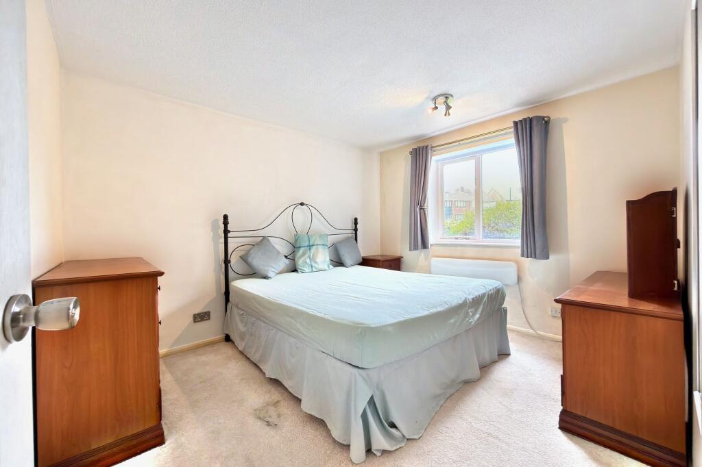Apartment in Coventry, West Midlands - More