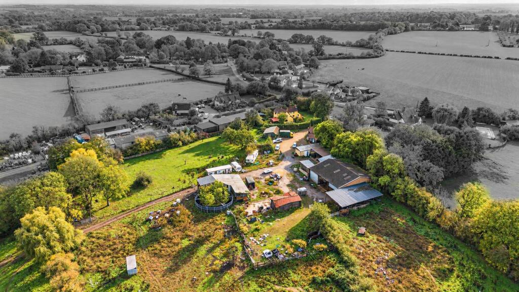 House in Stevenage - View 5
