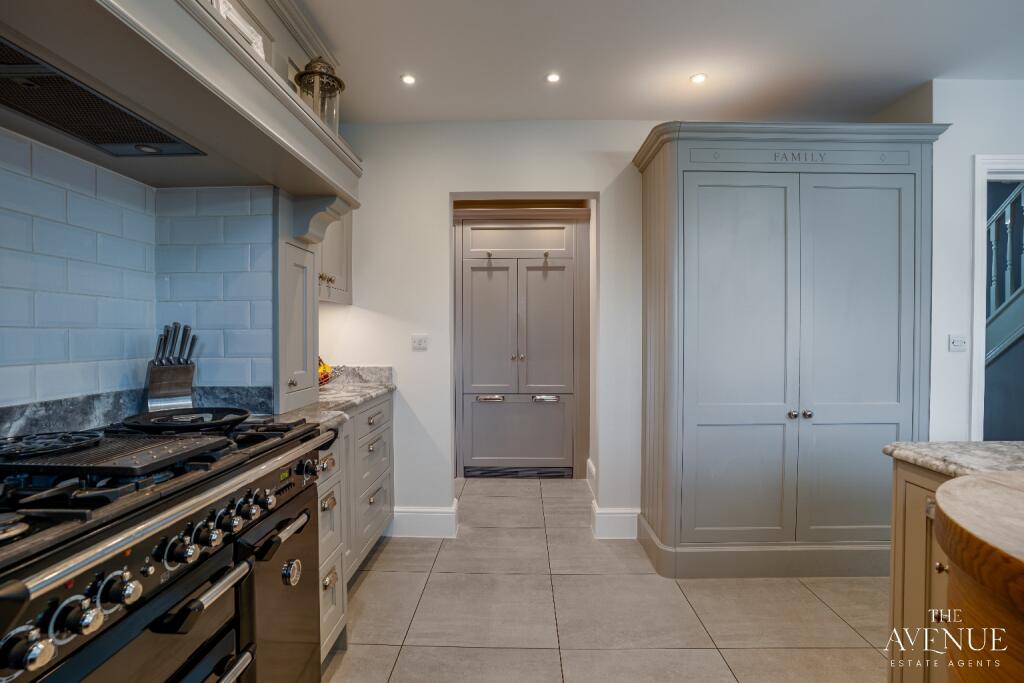 House in Romford - View 4