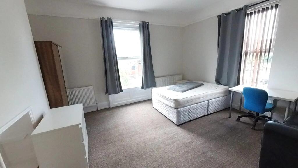 1 bedroom detached house for rent