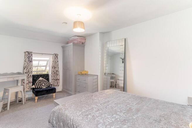 Cottage Bedroom - D.jpg