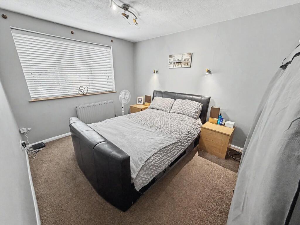 House in Rugby, Hillmorton - View 5