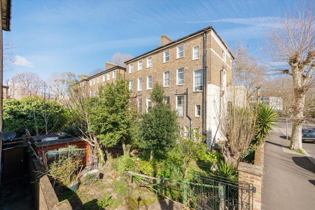 Cambridge Gardens, London NW6 photo 2