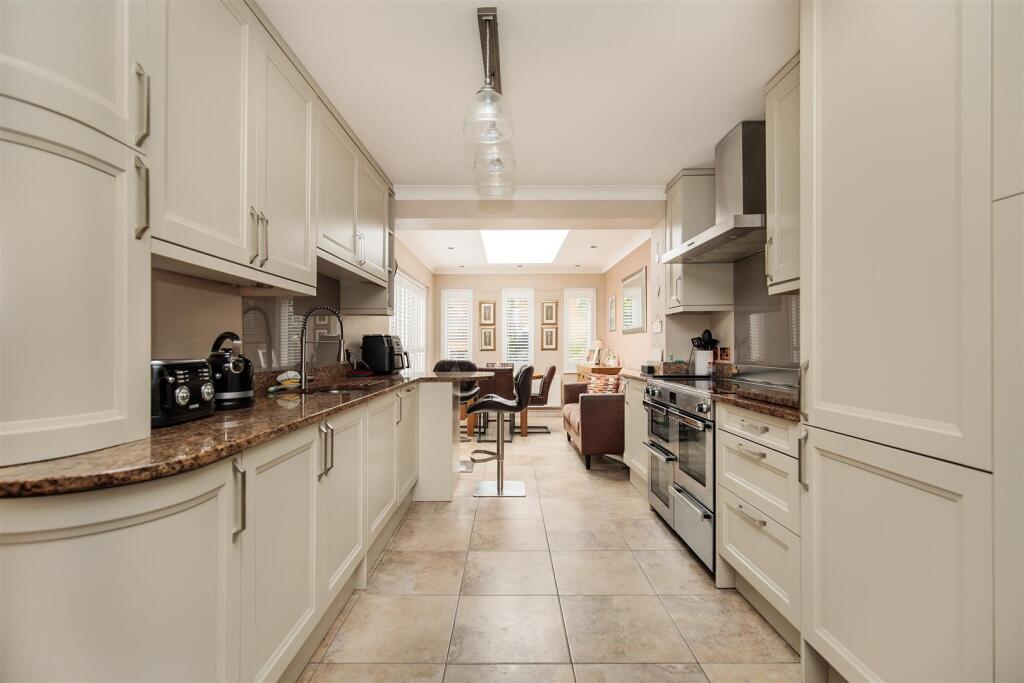 Burghley Gardens, Pegswood, Morpeth, NE61 photo 2