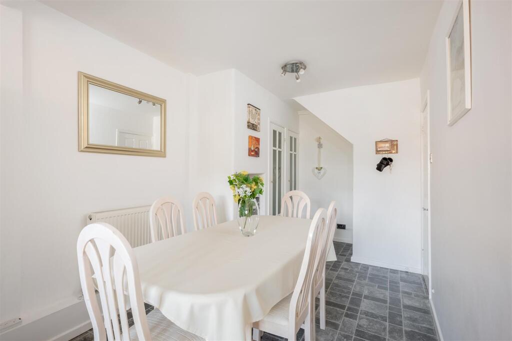 House in Stratford-on-Avon, Shipston on Stour - More