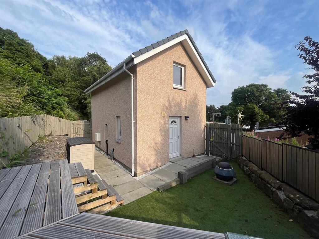 House in Bowling, West Dunbartonshire - View 2