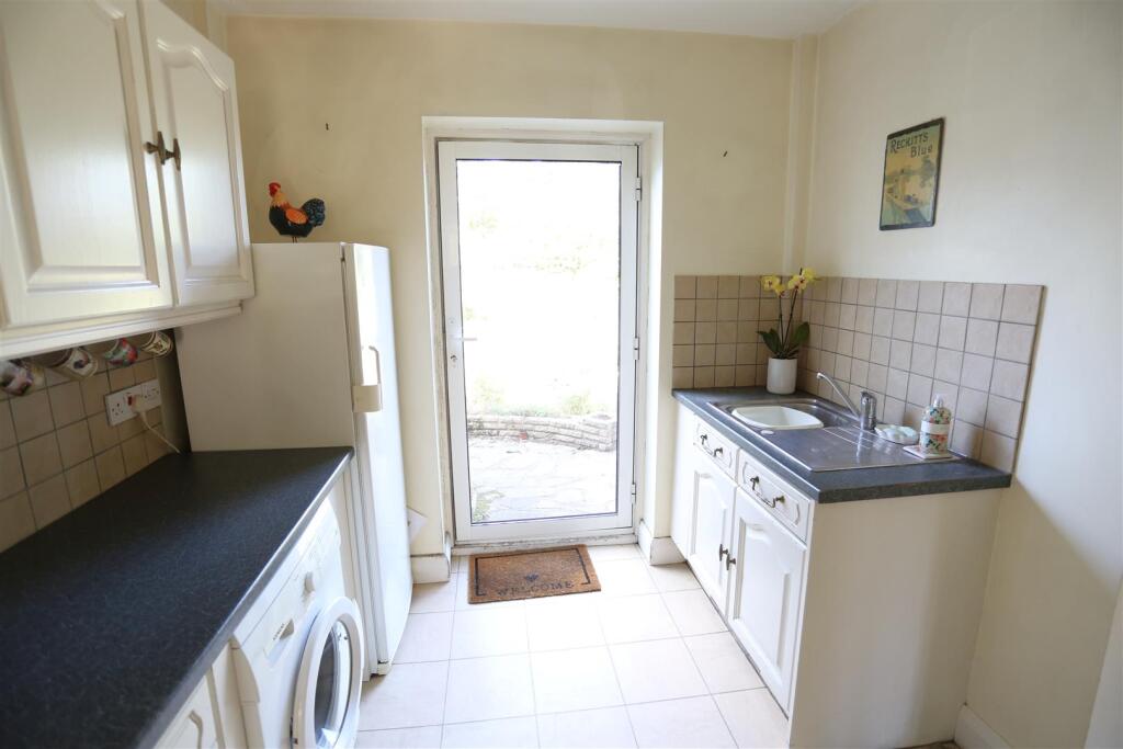 House in Kingston upon Thames - View 5