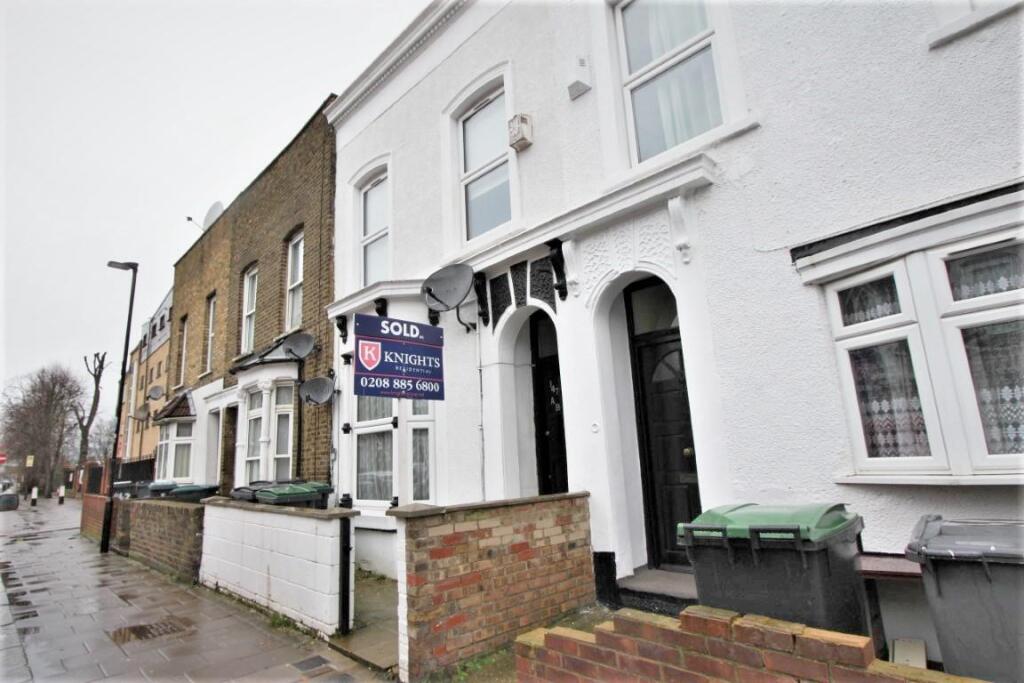 Main image of property: Park Lane , London, N17