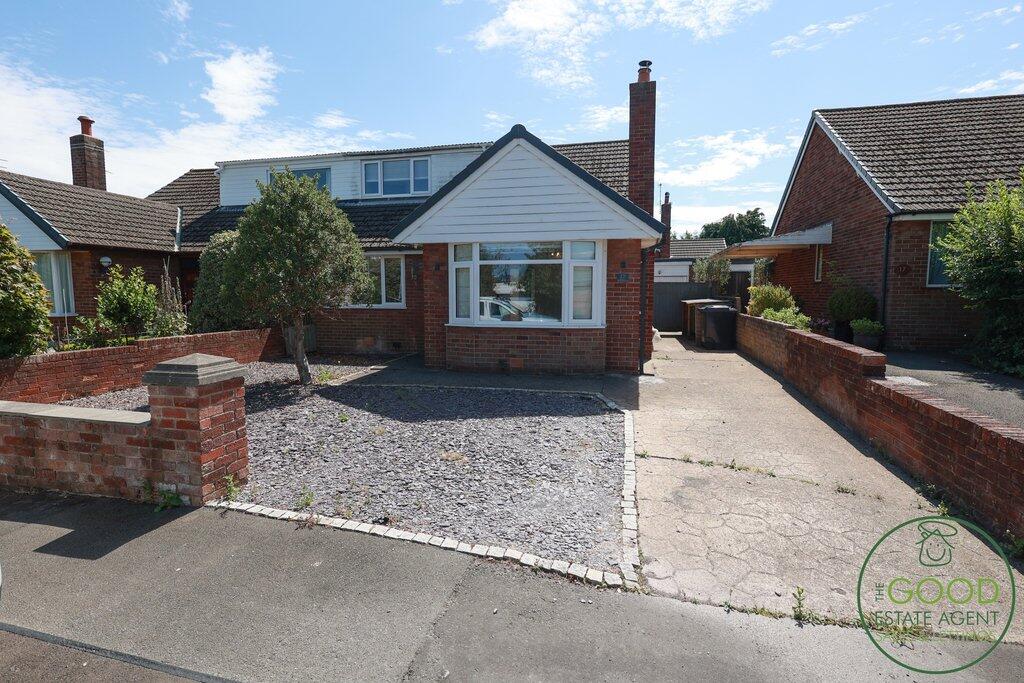 Main image of property: Moss House Road, Preston, PR4 0AT