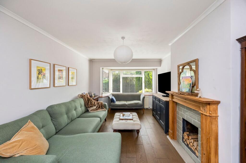 House in Brighton - More