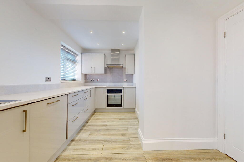 House in Newcastle upon Tyne - View 4