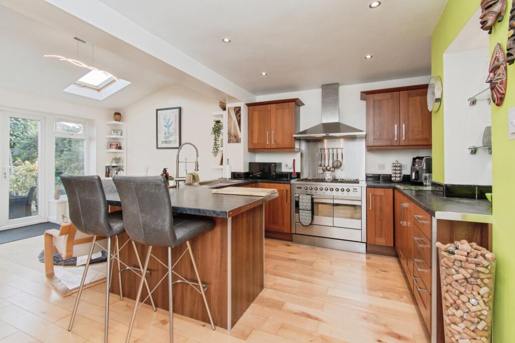 Park Road, Castleford, West Yorkshire, WF10 photo 4
