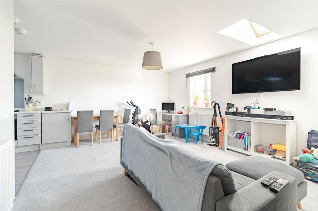 Constance Road, Wimborne, Dorset, BH21 photo 3