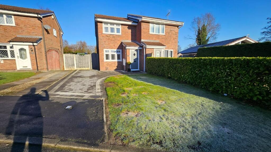 2-bed semi-detached on Coldstream Close, Warrington, £210,000